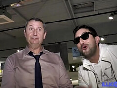 茶髪の, フランス人, 下着, 熟年, 淫乱熟女, ガリガリ, タトゥー, のぞき