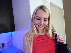 Blasen, Behaart, Reif, Milf, Mutti, Zierlich, Realität, Stiefmutter