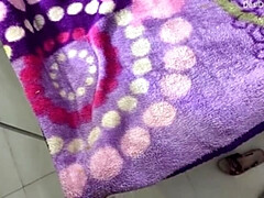 デカチン, 言葉責め, 指いじり, ハードコア, Hd, インド人, 乳首, 締まりの良い