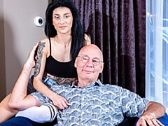 Arsch, Grosser schwanz, Braunhaarige, Hundestellung, Natürlichen titten, Dürr, Jungendliche (18+), Titten