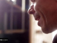 Cunnilingus, Tetas grandes, Mamada, Engañando, Corridas faciales, Sexo duro, Lamidas, Castigada