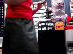 Lewd MILF webcam solo porn scene