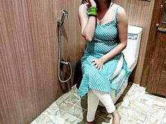 浴室, 浮気者, はじめて, インド人, オーガズム, 放尿, 禁句, 妻