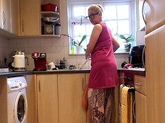 Enthousiasteling, Grote kont, Blond, Vrouw, Hd, Rijpe lesbienne, Moeder die ik wil neuken, Stiefmoeder