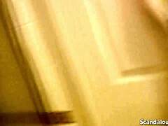 Grosser schwanz, Grosse titten, Blasen, Braunhaarige, Hd, Orgasmus, Muschi, Ablutschen