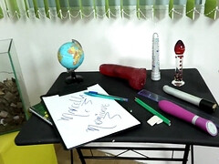 Tussi, Grosser arsch, Braunhaarige, Vollbusig, Lesbisch, Masturbation, Natürlichen titten, Titten