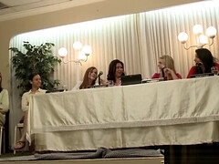 Pijpbeurt, Rondborstig, Classisch, Schattig, Diep in de keel, Hd, Openbaar