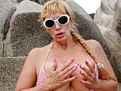 Amateur, Gros cul, Gros seins, Blonde, Doigter, Masturbation, Mère que j'aimerais baiser, De plein air