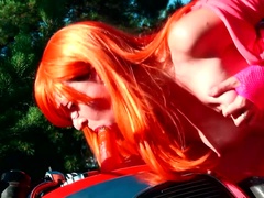 Fetisj, Hd, Buiten, Klein, Openbaar, Roodharige vrouw, Alleen, Tieten likken