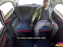 Nana, Grosse bite, Sucer une bite, Voiture, Gorge profonde, Interracial, Léchez, Chatte