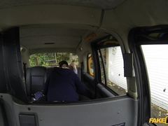 Blasen, Auto, Besamung, Fingern, Lecken, Im freien, Muschi, Arsch lecken