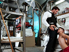 Manly police bareback twink thug after deepthroating