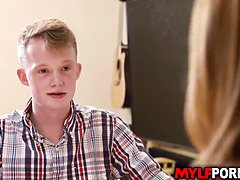 Большие сиськи, Минет, Постарше, Глубокая глотка, Зрелые, Милф, Мамочка, Кричащие