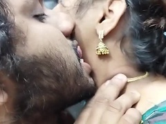 Asiático, Pareja, Novia, Hd, Ama de casa, Indio, Besar, Esposa