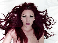 Amateur, Cul, Doigter, Seins naturels, Rousse roux, Maigrichonne, Solo, Nénés