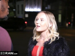 18 jahre, Grosser schwanz, Blasen, Kehlenfick, Schwanz, Hardcore, Interrassisch, Reiten