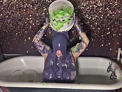 Leie, Wohlbeleibte schöne frauen, Spassig, Hardcore, Hd, Dusche, Solo, Tätowierung