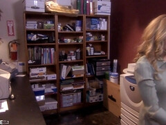 Rubia, Mamada, Corridas, Madres para coger, Oficina, Tetas