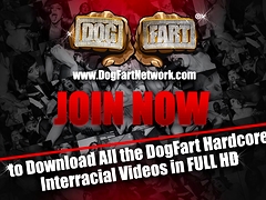 In den arsch, Blasen, Spermaladung, Behaart, Hardcore, Hd, Interrassisch, Flotter dreier