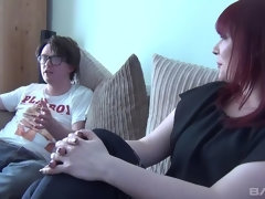 Sucer une bite, Tir de sperme, Faciale, Lingerie, Mature, Piercing, Avaler