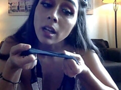 Belle grosse femme bgf, En levrette, Béant, Branlette thaïlandaise, Jarretelles, Dénudage, Jouets, Webcam