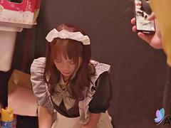 アジア人, フェラチオ, イく瞬間, メイド, 剃毛, オッパイの, おもちゃ