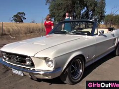 素人, 舐める尻, ブロンド, 茶髪の, 指いじり, レズビアン, アウトドア, ティーン