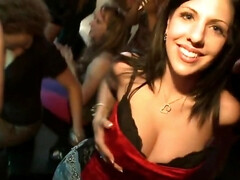 Amateur, Trastienda, Mamada, Tetona, Corridas, Interracial, Latina, Tetas