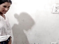 18 ans, Asiatique, Bisexuelle, Couple, Conversation vulgaire, Hd, Hôtel, Domestique