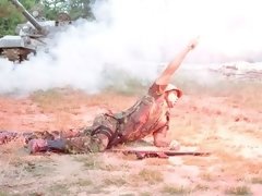 軍人, フェラチオ, 茶髪の, バック, 手コキする, アウトドア, 剃毛, ティーン