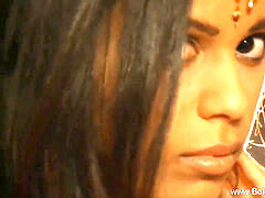 Bollywood play Thing bare