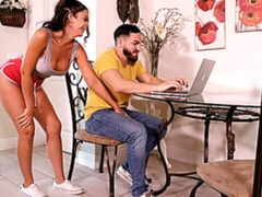 Gros cul, Fétiche, Branlette thaïlandaise, Fait maison, Lingerie, Mère que j'aimerais baiser, Jarretelles, Dénudage