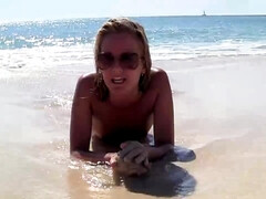 Culo grande, Tetas grandes, Rubia, Morena, Maduro, Madres para coger, Al aire libre, Adolescente