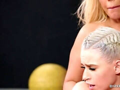 Cul, Gros seins, Blonde, Tromperie, Seins naturels, Petite femme, Chatte, Nénés