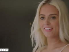 Rubia, Garganta profunda, Polla, Corridas faciales, Lamidas, Coño, Puta, Adolescente