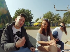 Grosser arsch, Aufs gesicht abspritzen, Handjob, Hardcore, Hd, Latina, Öffentlich, Muschi