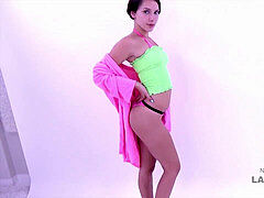 フェラチオ, 中出し, はじめて, オーガズム, 小柄, タトゥー, ティーン