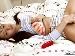 18, デカパイ, 茶髪の, 日本人, オナニー, ティーン, バイブレーター, 妻