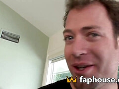 Lieveling, Grote mammen, Pijpbeurt, Bruinharig, Rondborstig, Sperma in gezicht, Hardcore, Tieten likken