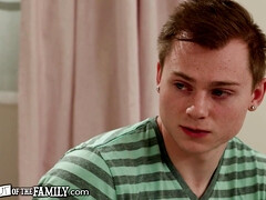 Gros seins, Sucer une bite, Gorge profonde, Branlette thaïlandaise, Hd, Lingerie, Belle mère, Plan cul à trois