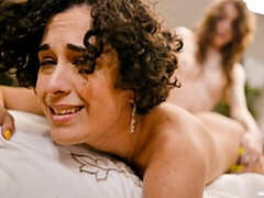 18, デカパイ, レズビアン, 下着, オナニー, オマンコ, 剃毛, オッパイの