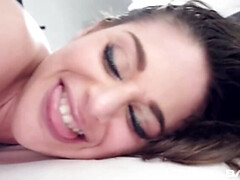 In den arsch, Grosser arsch, Grosse titten, Braunhaarige, Besamung, Hd, Spielzeuge