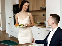 18 jahre, Grosser arsch, Grosser schwanz, Blasen, Braunhaarige, Hundestellung, Natürlichen titten, Titten