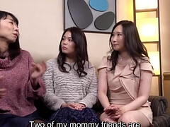 Asiatique, Nana, Gros cul, Japonaise, Lesbienne, Mère que j'aimerais baiser, Maman, Seins naturels