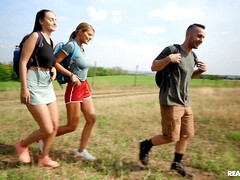 Enthousiasteling, Grote lul, Diep in de keel, Kokhalzen, Hardcore, Hongaars, Realiteit, Trio