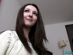 Amateur, Brunette brune, Orgasme, De plein air, Pov, Réalité, Timide, Adolescente