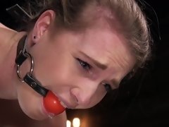 Sadomasochismus, Fesselspiele, Dildo, Fingern, Muschi, Sklave, Weibliche ejakulation