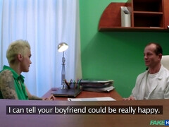 Любители, Минет, Измена, Лизание, В офисе, Киски, Униформа, Подглядывание