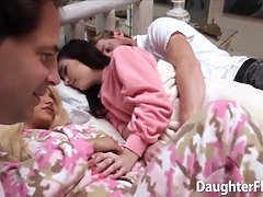 Small boobs Elizabeth and Jenna bangs in this great XXX video
