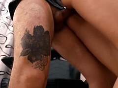 Gorge profonde, Faciale, Béant, Hd, Pov, Rasée, Tatouage, Nénés